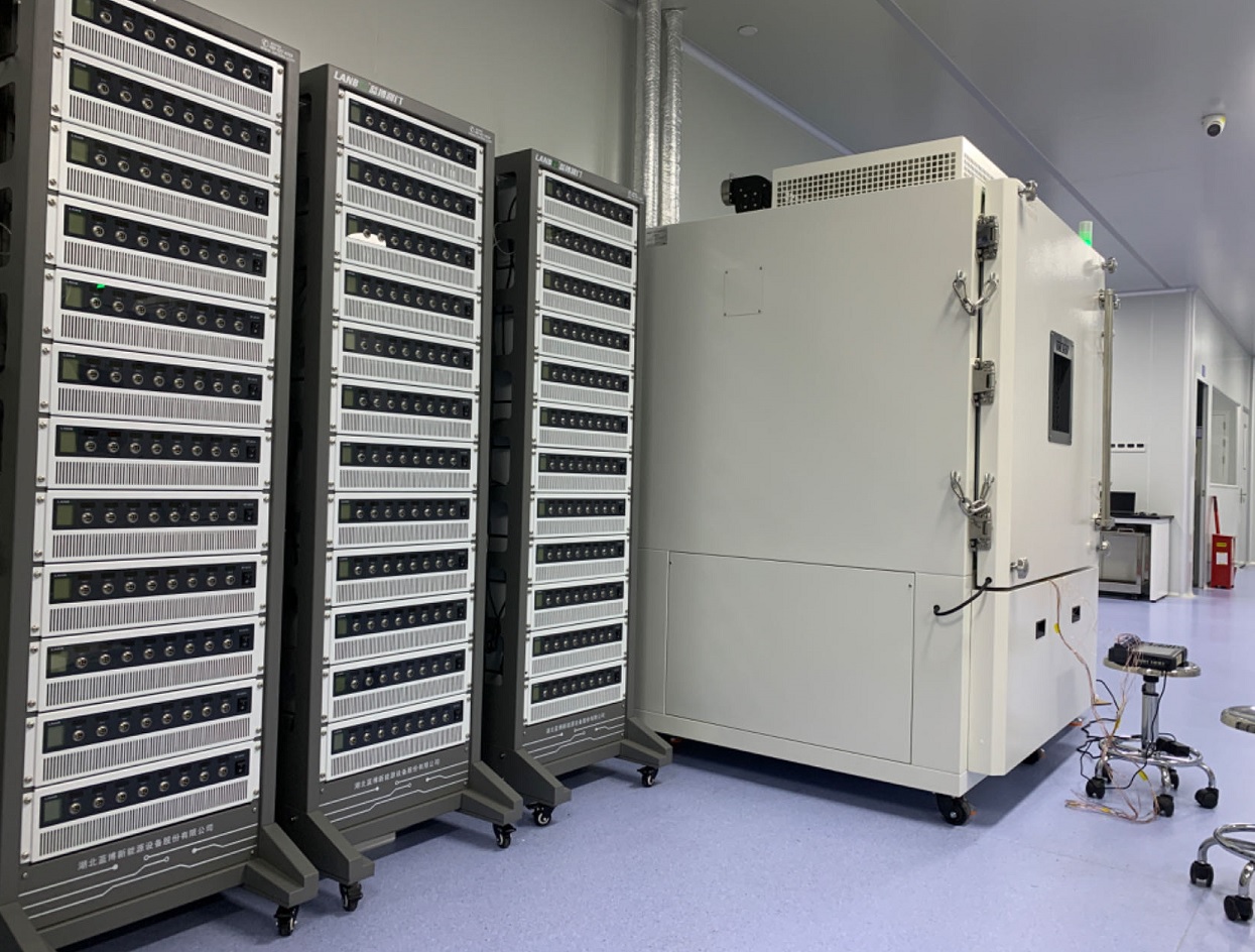 中能瑞新現(xiàn)場圖片1.jpg 中能瑞新現(xiàn)場圖片1.jpg